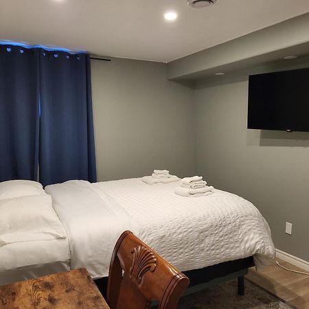 Main Suite Kingston Eksteriør billede
