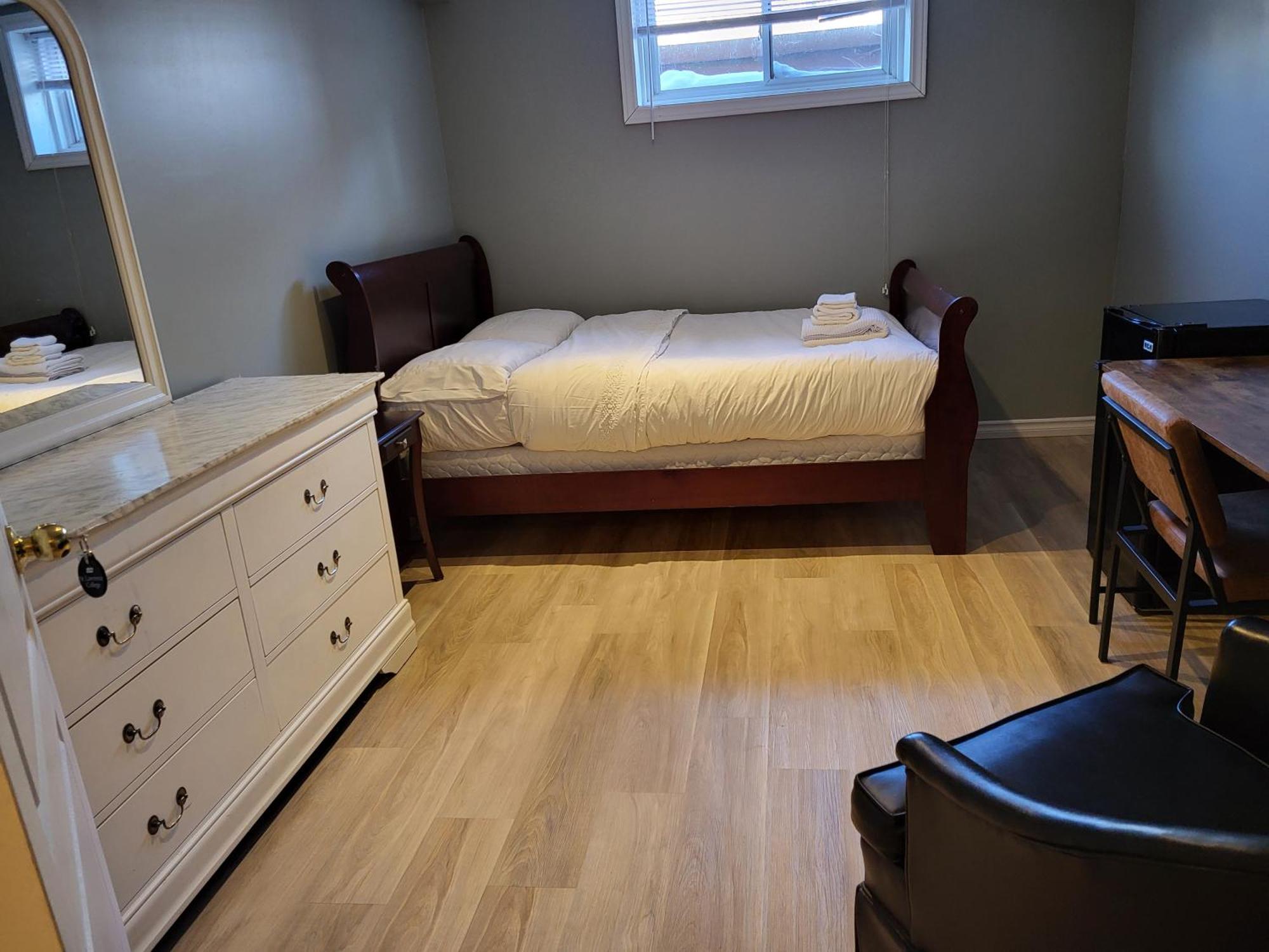 Main Suite Kingston Eksteriør billede